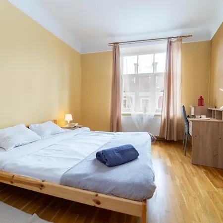 Daire Cozy 3 Bedroom Riga