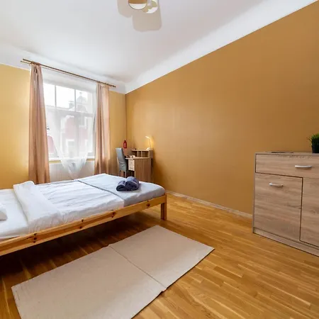 Cozy 3 Bedroom Daire Riga